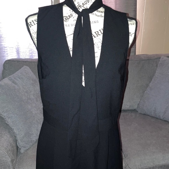 TopShop Black Jump suit Tuxedo Romper Tie Neck V-Neck Style Size 8 - Picture 6 of 12